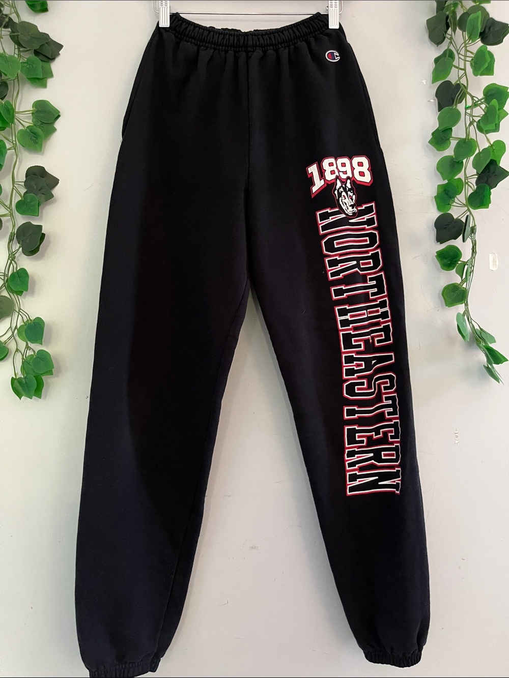 Champion women' Black Northeastern Sweatpants